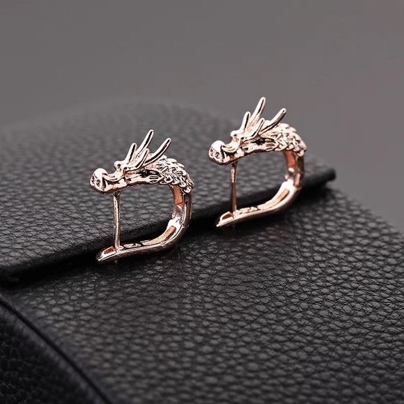 Jewelry - Rose Gold Dragon 🐉 Earrings Jewelry - Rose Gold Dragon 🐉 Earrings